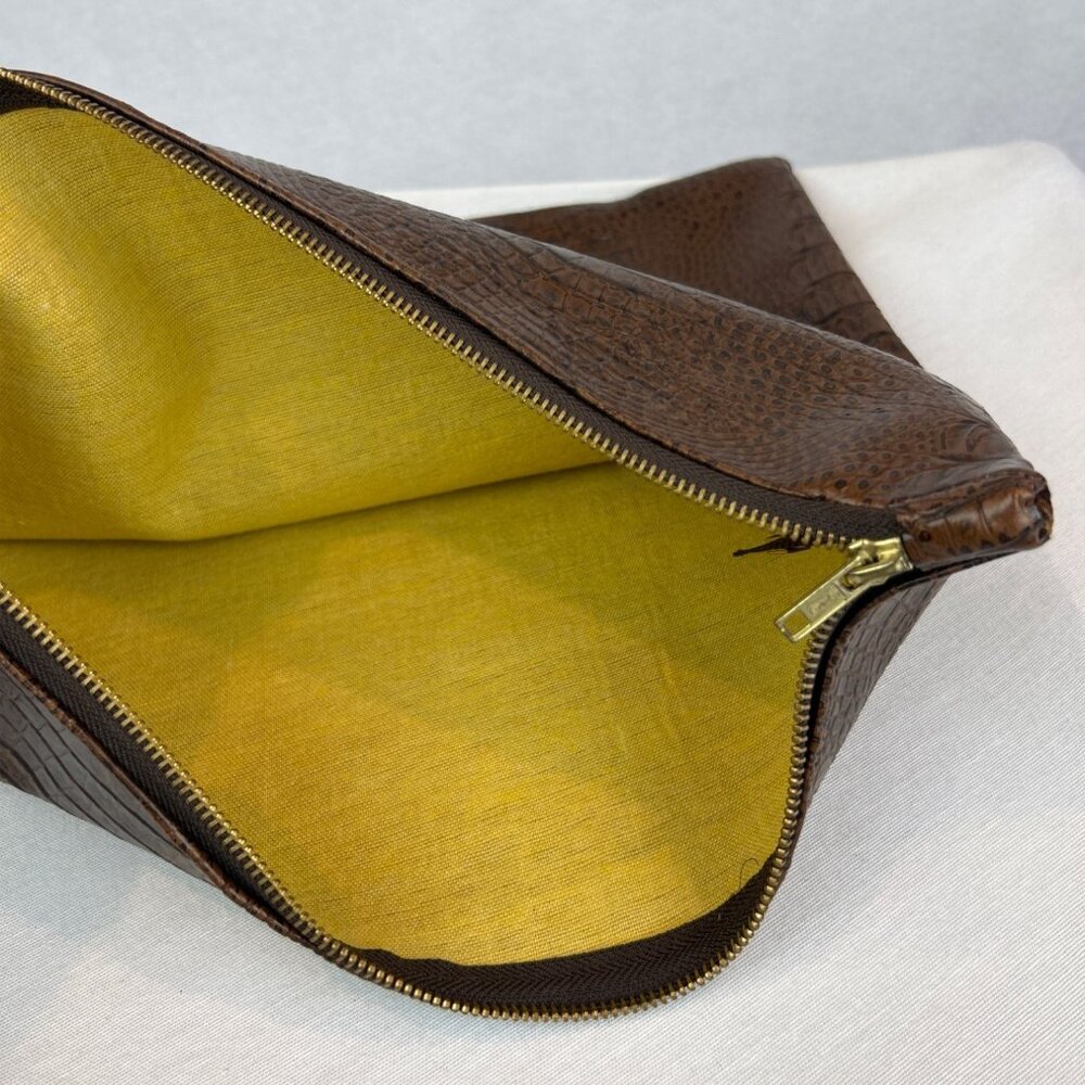 Brown Crocodile Embossed Faux Leather Zippered Bag Pouch Laptop Files - Picture 8 of 10